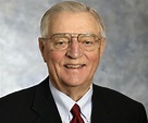 Walter Mondale Biography - Facts, Childhood, Family Life & Achievements