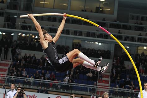 Duplantis' oldest brother andreas was also pole vault specialist at lsu, while his middle brother the ukrainian has supported the new star of pole vault from his early years, saying that duplantis 'makes. Men's Indoor Athlete Of The Year — Mondo Duplantis - Track & Field News