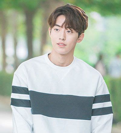 Fans believe that among these photos nam joo hyuk gift is also there. Nam Joo-hyuk Wiki, Height, Age, Girlfriend, Family ...