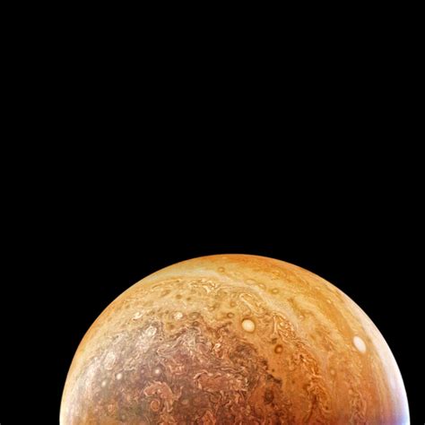 21 New And Amazing Photos Of Jupiter From Nasa Juno Probe Observer