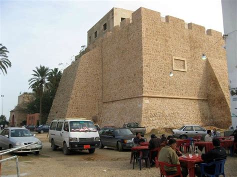 Tripolis Red Castle Assai Al Hamra Tripadvisor Street View Trip