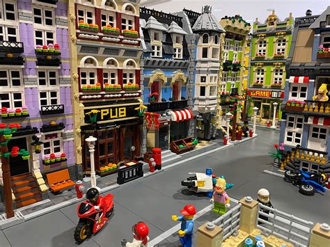 Video And 24 Pix Amazing Lego Display Creates Miniature Worlds At York
