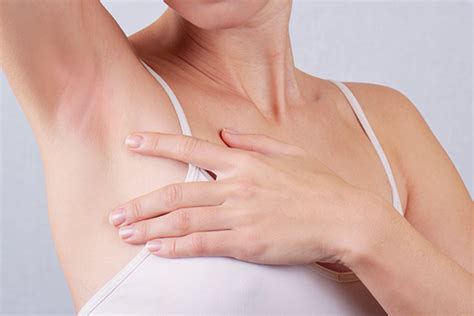 Armpit Rash Possible Causes And How To Treat Them OFF