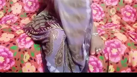 Pati Ne Becha Apni Patni Ko Dubai Shekh Ko Real Hindi Sex Video Xhamster