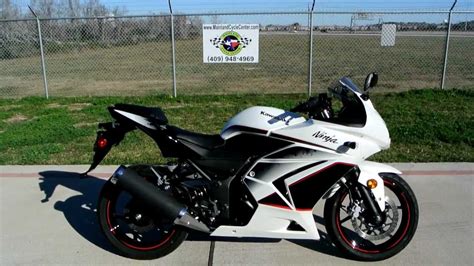 Due to ninja's ergonomics and chassis design this motorcycle straddles both standard and sport classes. 2011 Kawasaki Ninja 250R Pearl White Special Edition - YouTube