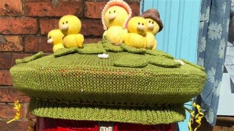 Syston Knitting Banxy Humbled By Social Media Response Bbc News