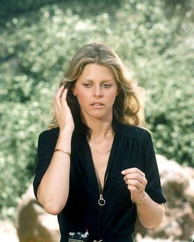 Lindsay Wagner As Jaime Sommers The Bionic Woman Bionic Ear Hearing