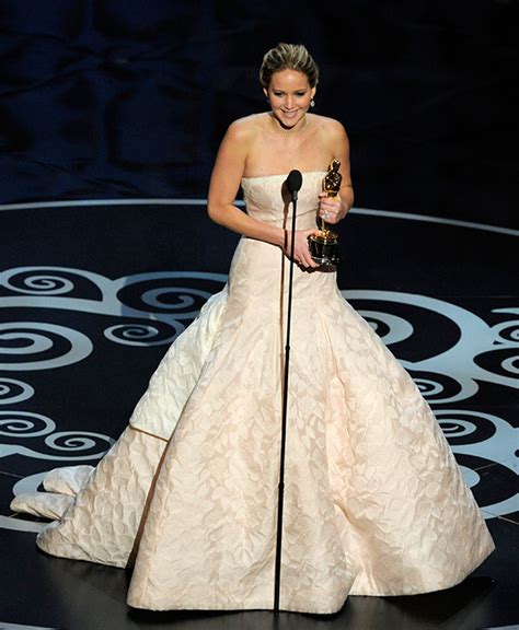 Photos Every Gown Worn By Every Oscars Best Actress Winner Since 1929