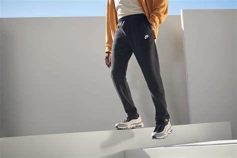 The Best Mens Black Sweatpants By Nike
