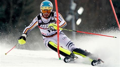 The fis alpine ski world cup is the top international circuit of alpine skiing competitions, launched in 1966 by a group of ski racing friends and experts which included french journalist serge lang and. Slalom herren heute | Ski Alpin heute live: Herren. 2020-02-22
