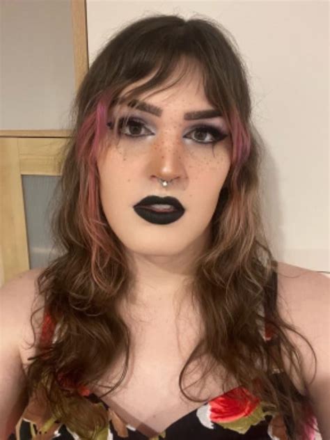 Trans Girl Tall Curvy Piss Slut Darling Point