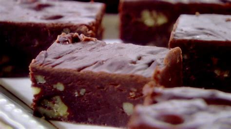 Add the white chocolate chips, cream cheese and salt and cook, stirring, until melted and smooth. Colleen's Chocolate Fudge | Recipe | Fudge recipes, Fudge recipes chocolate, Food network recipes