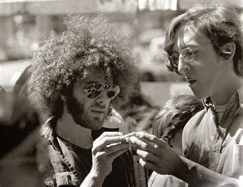The Summer Of Love Pictures Of Hippies In Haight Ashbury San