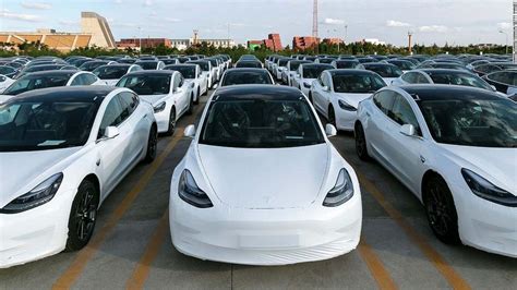 Use the eddm online tool to map zip. Tesla implements Model 3 discounts in Germany as Q4 ...