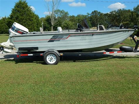 Aluminum Boats Used 1995 Lowe Deep V 18 Ft Lowe 1995 For Sale