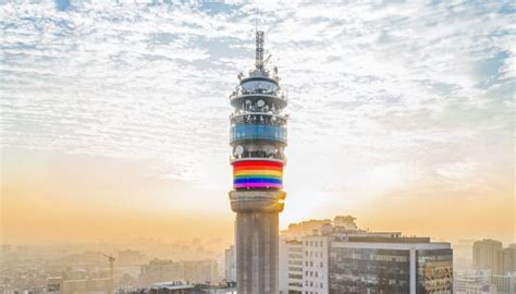 Torre entel torre entel is the name of a 127.4 meter high tv and telecommunications tower at santiago, chile. Entel sube a la categoría de las empresas más diversas e ...