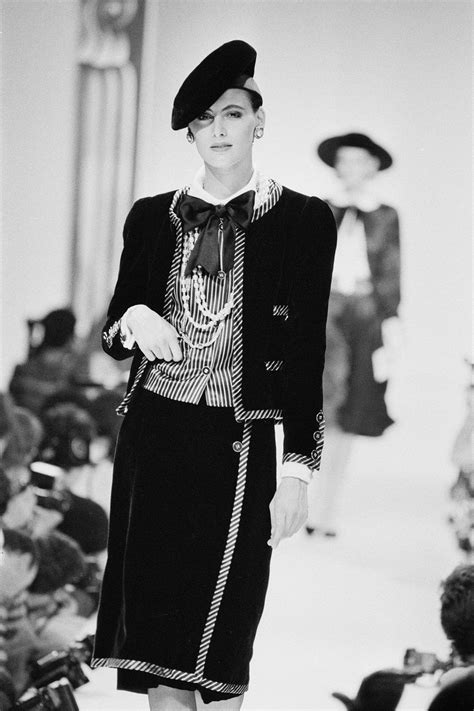 Coco Chanel le chic à la française tout simplement Vogue Paris