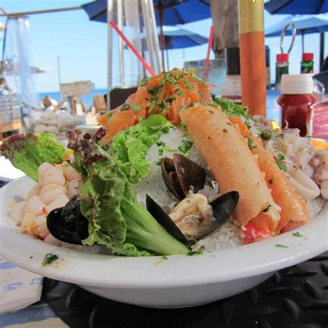 MALIBU Paradise Cove Beach Cafe Pacific Coast Hwy Malibu CA Iced Seafood Platter