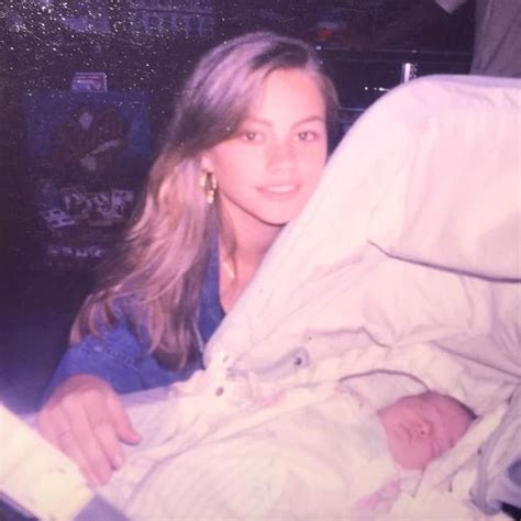 Becoming A Single Mom At The Age Of 19 The Real Story Of A Hollywood Superstar