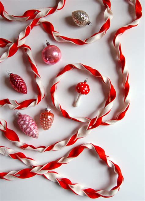 50 Best Diy Christmas Garland Decorating Ideas For 2021