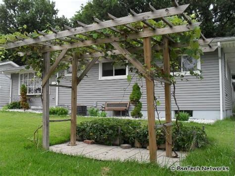 Use two bolts on one end of the board and two on the other. grape trellis plans | Grape Arbor | Donnie's | Pinterest