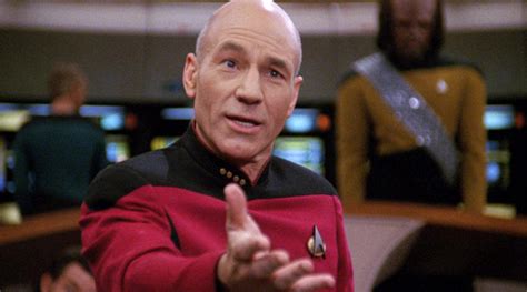 Star Trek Una Foto De Patrick Stewart Como El Capitán Picard Con