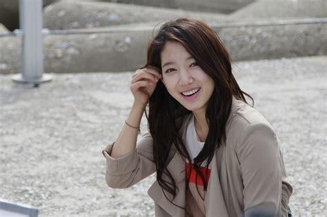 Profil park shin hye, pemeran cha eun sang baca juga: Actress Park Shin Hye Discusses Her Upcoming Film—And ...