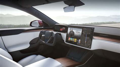 Crazy Fast Tesla Model S Plaid Is Now On Roads And It Plays Ps5 Level Games Techradar