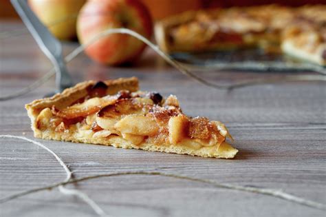 1.703 semplici ricette che potrai preparare a casa tua. Crostata di Mele e Cannella | Ricetta ed ingredienti dei ...