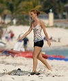 Keira Knightley at the beach years ago... | Keira knightley bikini ...