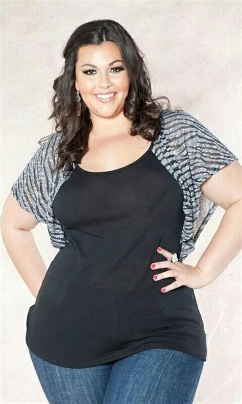 Sexy Curvy Plus Size Fashion Love The Little Gray Shrug ♡♡ Looks Plus Size Curvy Plus Size