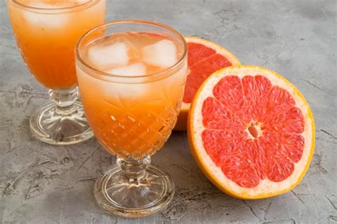 Premium Photo Freshly Squeezed Grapefruit Juice