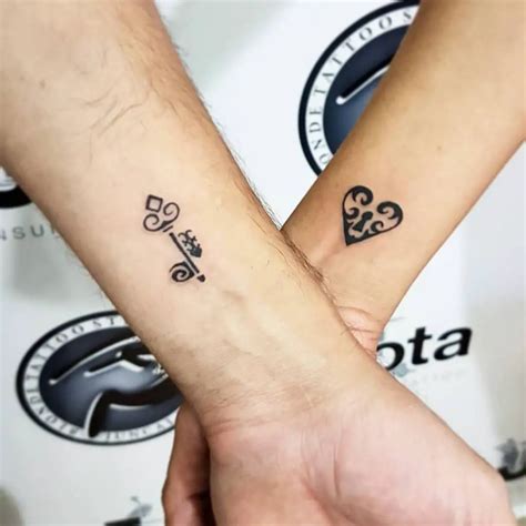 Tatuajes para Parejas Tattoos más románticos con significado