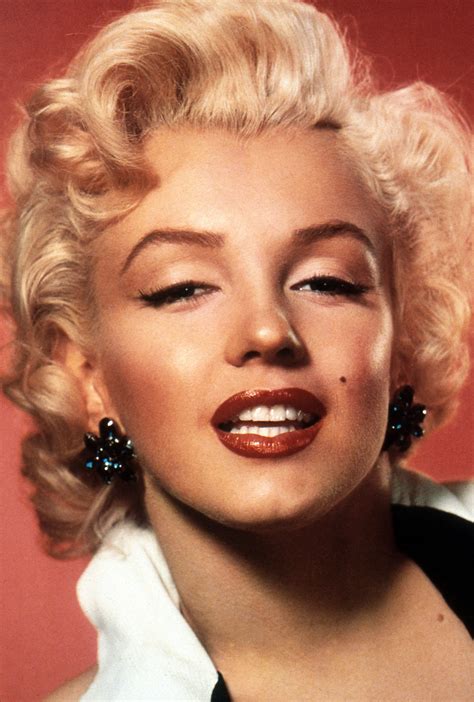 Marilyn Monroe Photo 1943 Of 2137 Pics Wallpaper Photo 582229