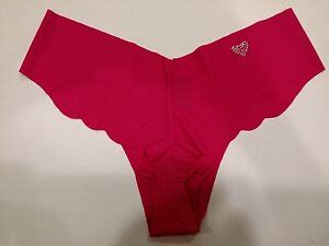 Victoria S Secret No Show Low Rise Hiphugger Small Pink Rhinestone