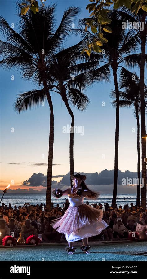 waikiki beach honolulu oahu island hawaii september 27 2017 attractive female hula dancer