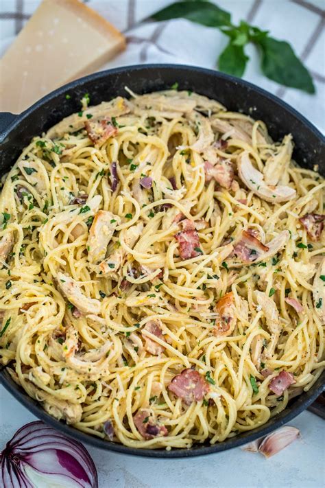 Best Chicken Carbonara Pasta Recipe [video] Sandsm