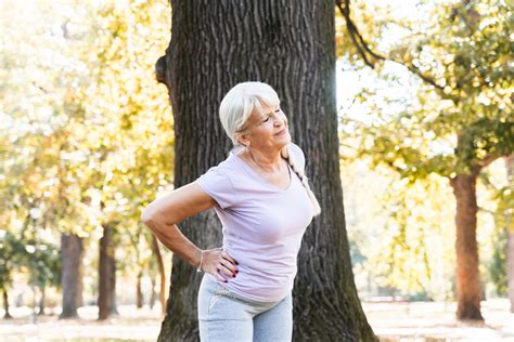 Signs Of Needing Hip Replacement Surgery Joint Replacement Institute