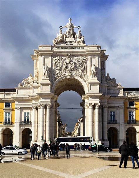 Top 10 Tourist Attractions In Lisbon This Year Instaloverz