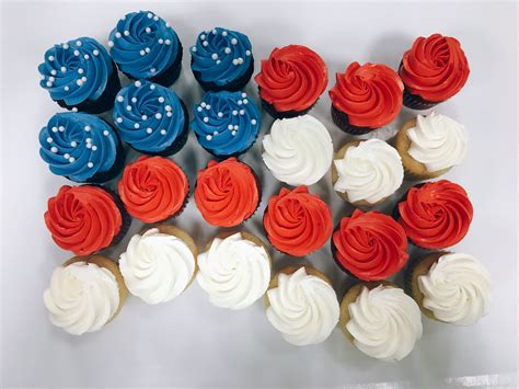 American Flag Mini Cupcakes Mini Cupcakes Cupcakes Cake Cookie