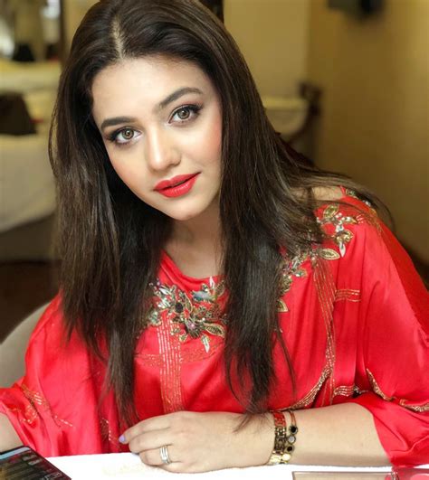 gorgeous zara noor abbas is looking awesome in red dailyinfotainment