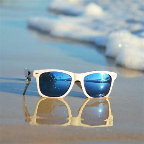 Bring It Beach Sunglasses Wayfarer Sunglasses Sunglasses Vintage