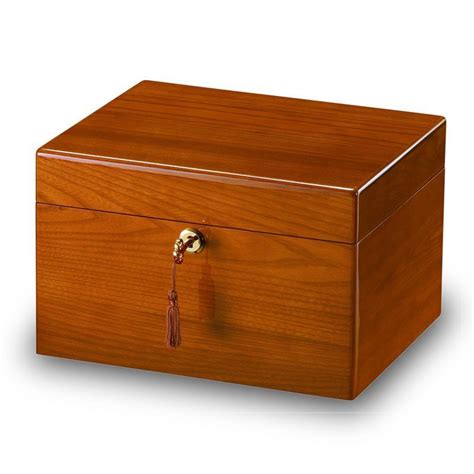 The other factor is the species of the wood used. Yorkshire Oak Wooden Cremation Urn and Memory Box ...