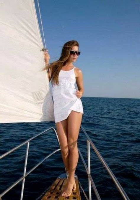 Pin On Sailing In Yachts Girl Sailing Yacht Nautical Fashion