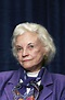 Retired Supreme Court justice Sandra Day O'Connor announces she is ...