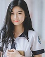 「越南周子瑜」畢業照網上瘋傳 人氣爆燈吸15萬粉絲 - Cupsdaily