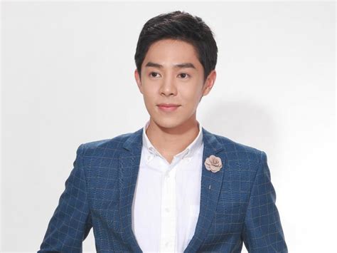Look Alexander Lee S Stay In The Philippines Gma Entertainment