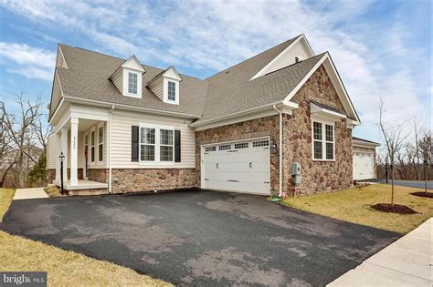 42575 Autumn Glory Ter, Broadlands, VA 20148 | MLS# 1000723935 | Redfin