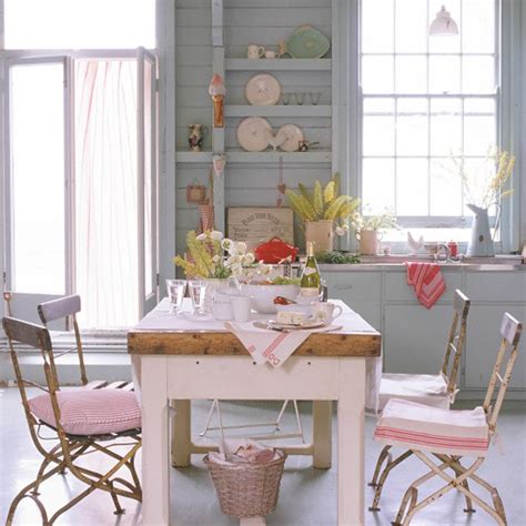 One of the most important parts of french country decor is table linens. Provencal kitchen | Kitchens | Decorating ideas ...