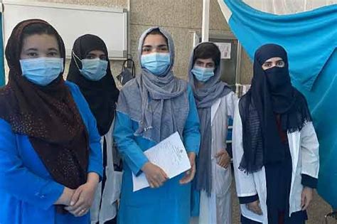 Roznama Dunya افغانستانصحت سمیت مخصوص شعبوں میں خواتین کو کام کرنے کی اجازت